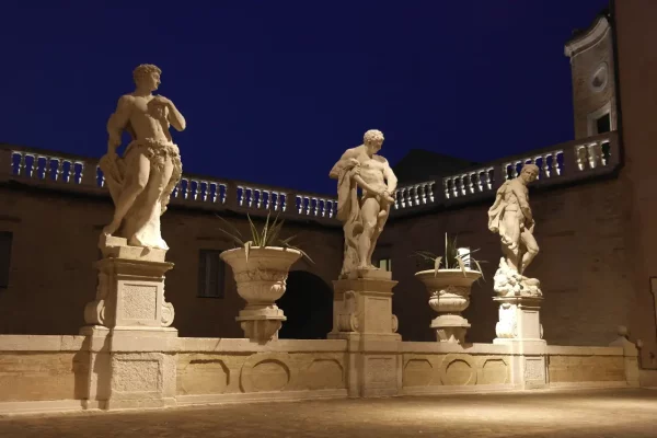 Palazzo Buonaccorsi - Cortile maggiore - Musei Macerata