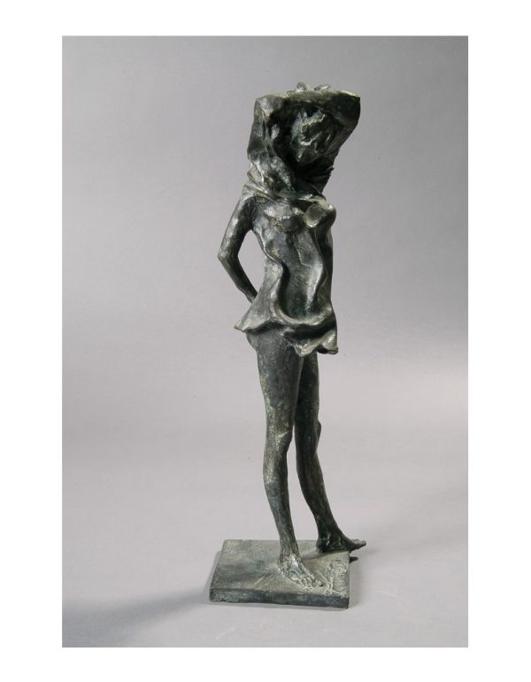 "Figura femminile" scultura di Augusto Murer - Musei Macerata