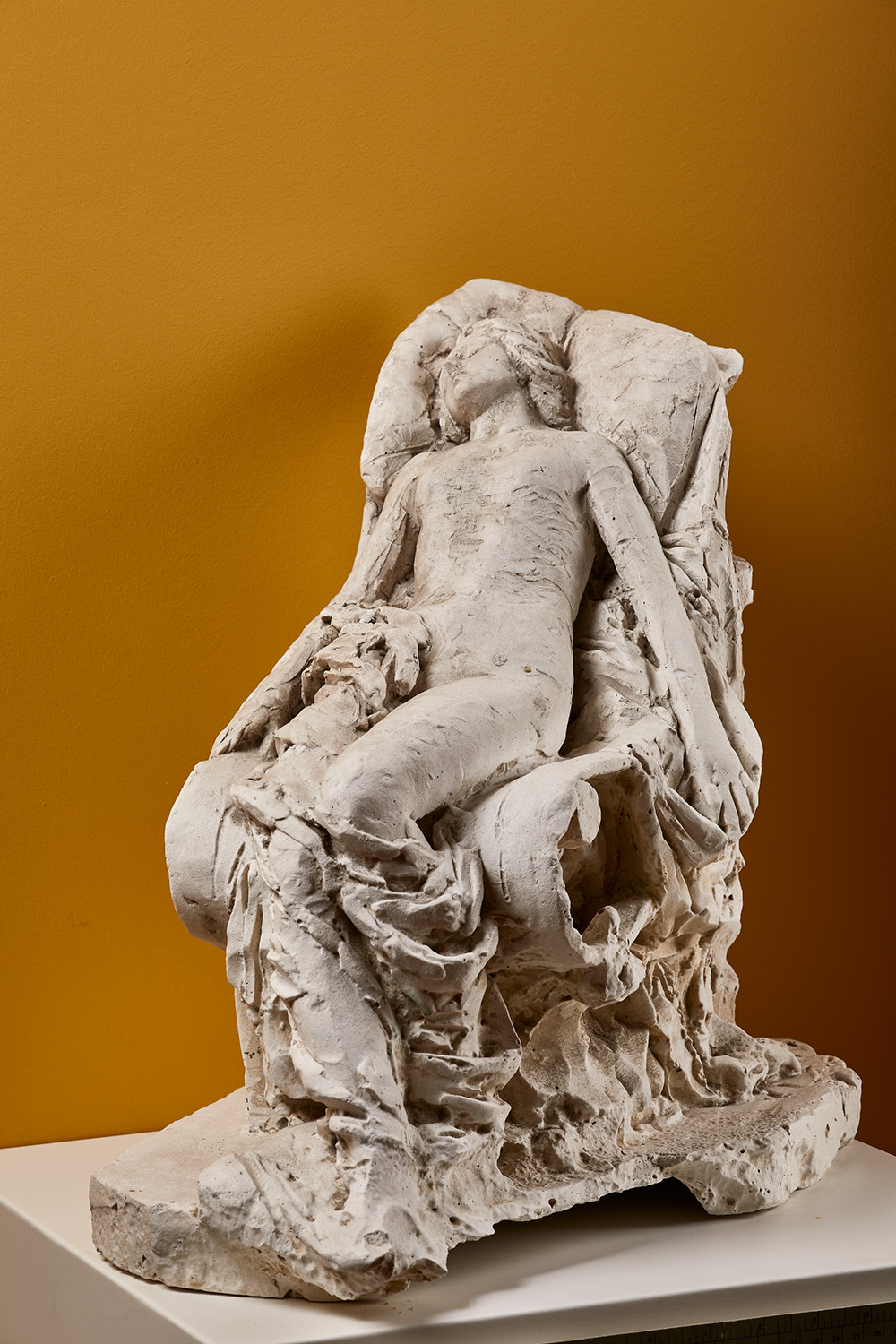 Fanciulla distesa su divano di Giovanni Battista Tassara - Musei Macerata